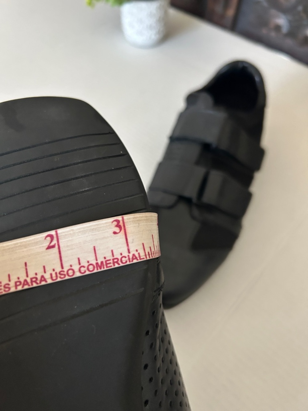 Gucci Black Leather & Textile Velcro Slip-On Sneakers - Picture 13 of 13